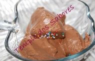 Mousse de Chocolate com Marshmallows